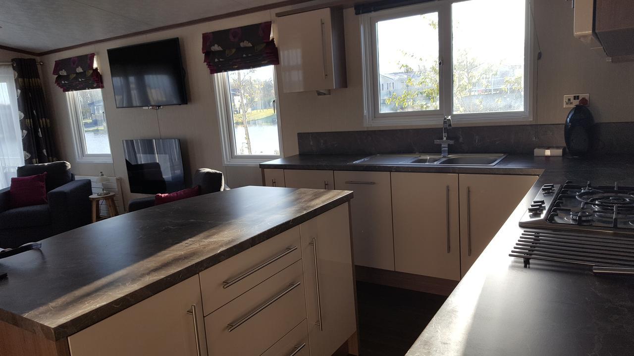 Luxury Lodge At Haggerston Castle Beal ภายนอก รูปภาพ